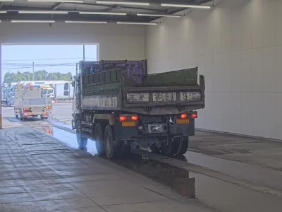 MITSUBISHI FUSO SUPER GREAT