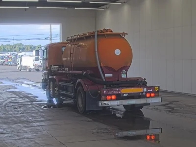 ISUZU GIGA