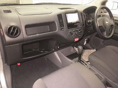 NISSAN AD EXPERT