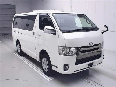 TOYOTA REGIUS ACE