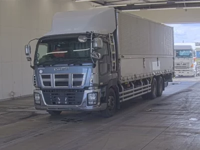 ISUZU GIGA