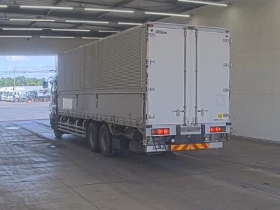 ISUZU GIGA
