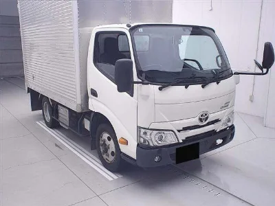 TOYOTA DYNA