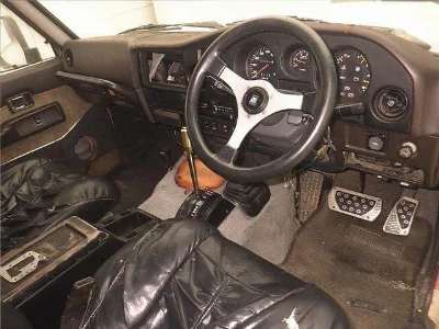 TOYOTA LAND CRUISER