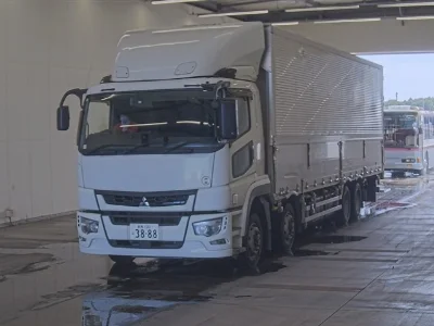 MITSUBISHI FUSO SUPER GREAT