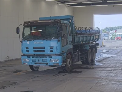 ISUZU GIGA