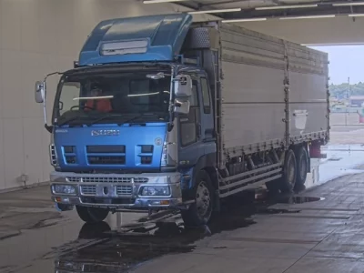 ISUZU GIGA
