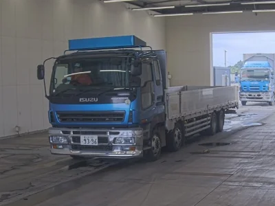 ISUZU GIGA