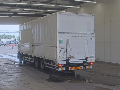 NISSAN DIESEL (UD) QUON