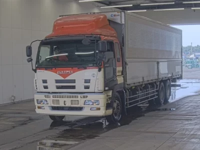 ISUZU GIGA