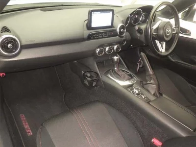 MAZDA ROADSTER