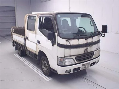 TOYOTA DYNA