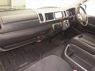 TOYOTA REGIUS ACE