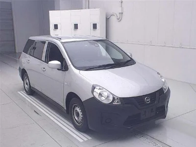 NISSAN AD
