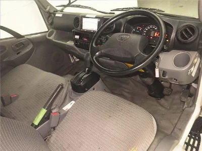 TOYOTA DYNA
