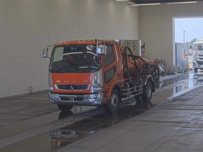 MITSUBISHI FUSO FIGHTER