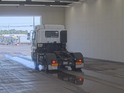 ISUZU GIGA