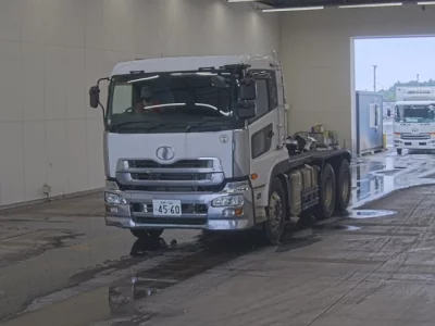 NISSAN DIESEL (UD) QUON