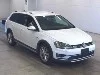 VOLKSWAGEN GOLF ALLTRACK