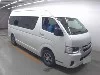 TOYOTA HIACE COMMUTER