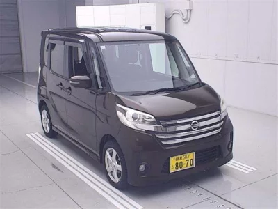 NISSAN DAYZ ROOX