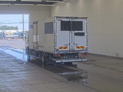 ISUZU FORWARD