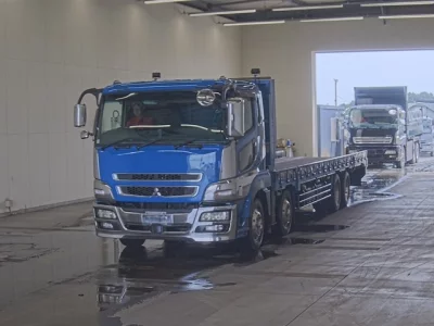 MITSUBISHI FUSO SUPER GREAT
