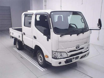 TOYOTA DYNA