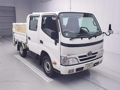 TOYOTA DYNA