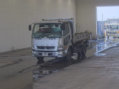 MITSUBISHI FUSO FIGHTER