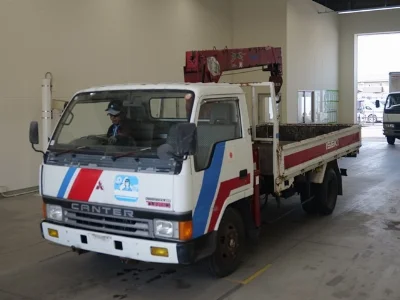 MITSUBISHI CANTER