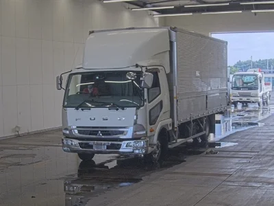 MITSUBISHI FUSO FIGHTER