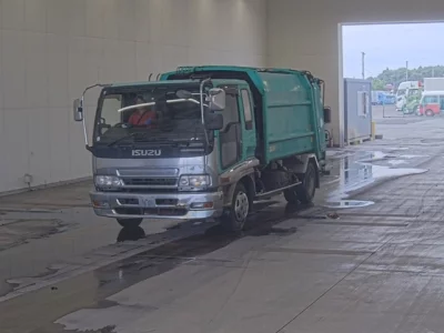 ISUZU FORWARD