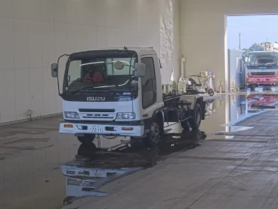 ISUZU FORWARD