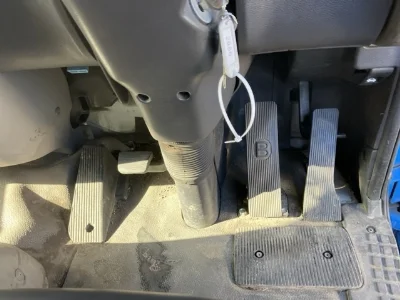 NISSAN UD