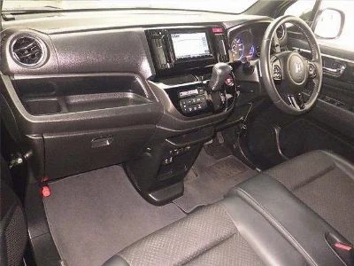 HONDA N-WGN
