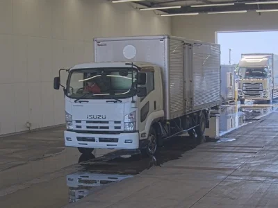 ISUZU FORWARD