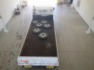 TOYOTA DYNA