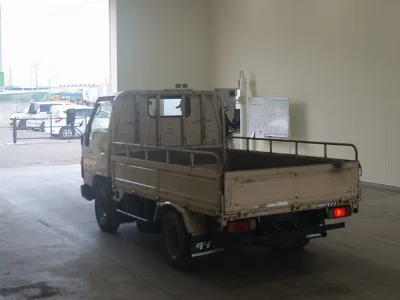 TOYOTA DYNA