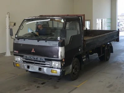 MITSUBISHI CANTER