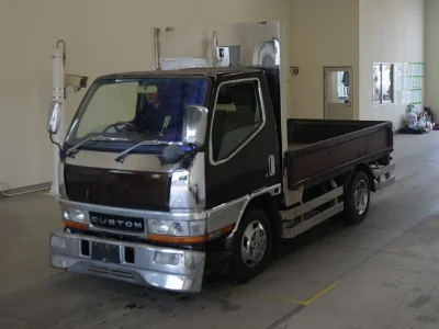 MITSUBISHI CANTER
