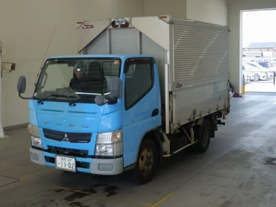 MITSUBISHI CANTER