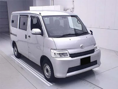TOYOTA TOWN ACE