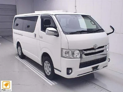 TOYOTA REGIUS ACE