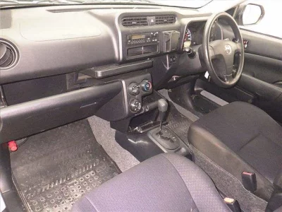 MAZDA FAMILIA
