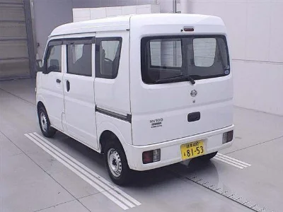 NISSAN NV100 CLIPPER