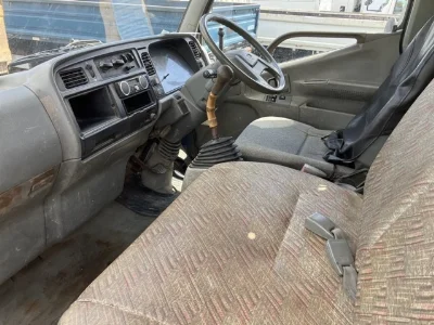 MITSUBISHI CANTER