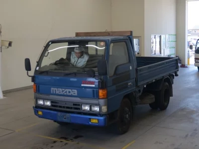 Mazda Titan