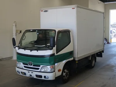 TOYOTA DYNA