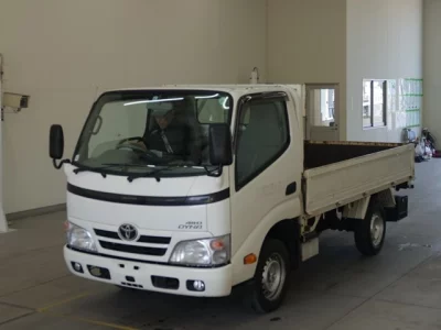 TOYOTA DYNA